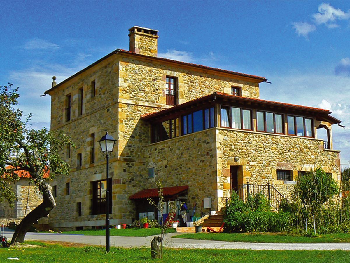 Posada Ribera Del Pas Iruz Exteriér fotografie