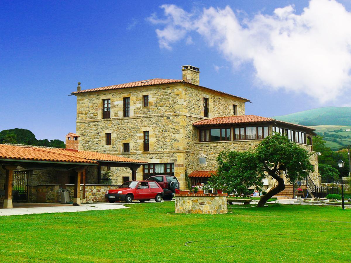 Posada Ribera Del Pas Iruz Exteriér fotografie