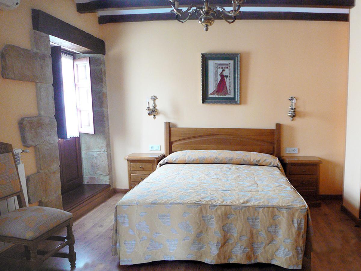 Posada Ribera Del Pas Iruz Pokoj fotografie